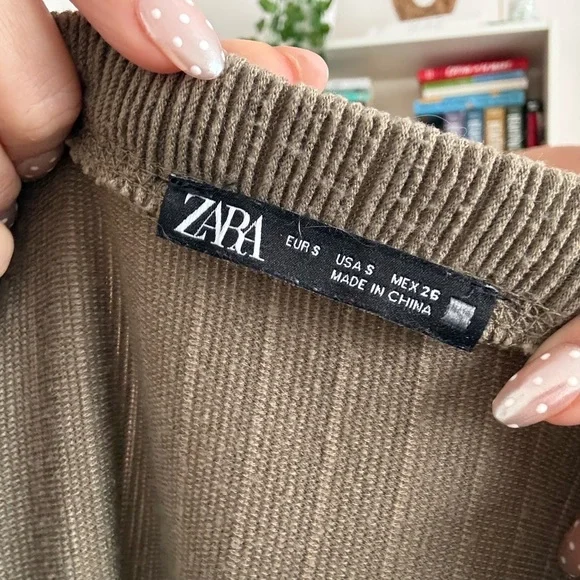 Zara Olive Ribbed Sweatshirt - Picture 4 of 4